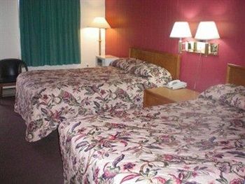 Colonial Hotel 2*